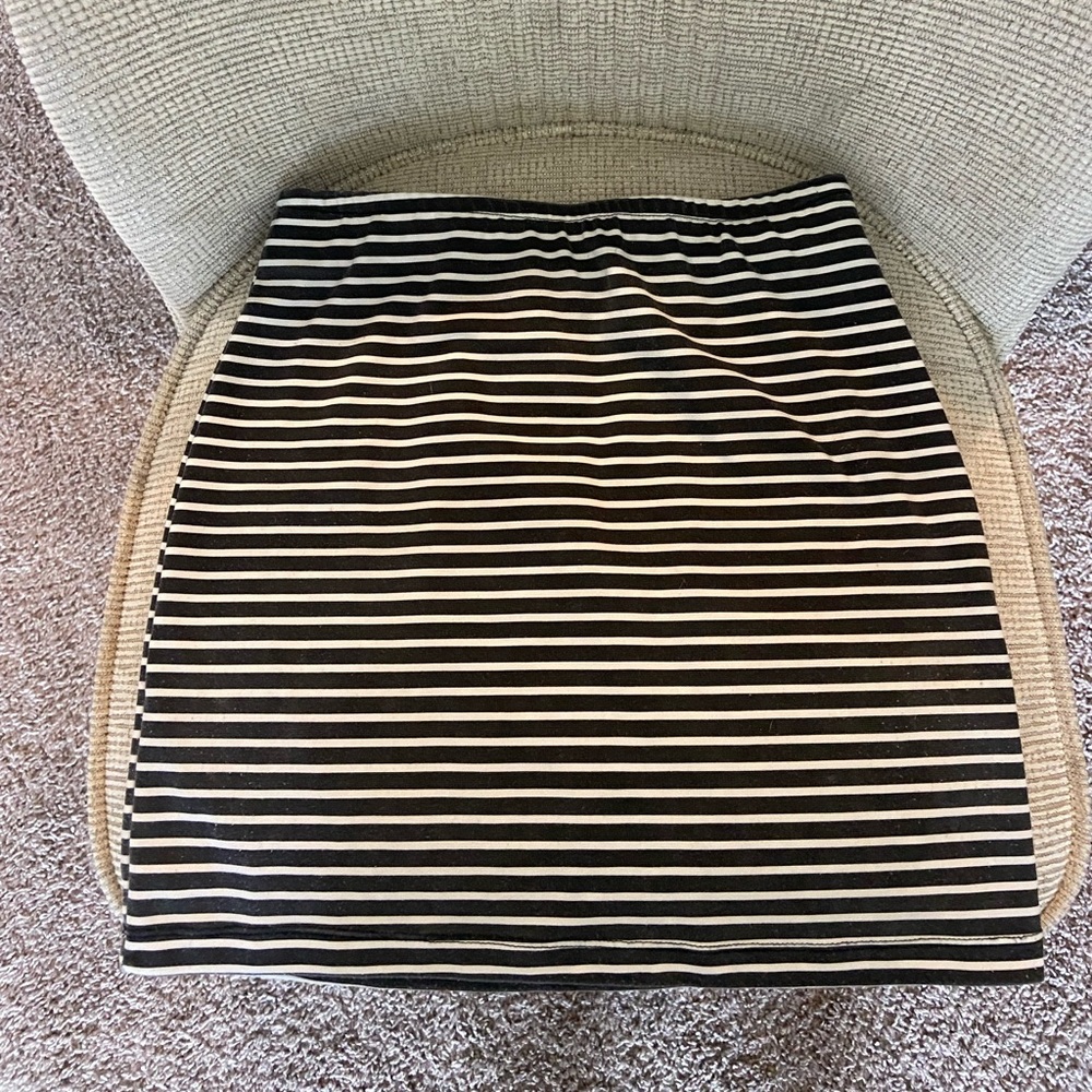 American Eagle fabric mini skirt, black and white stripe, one size